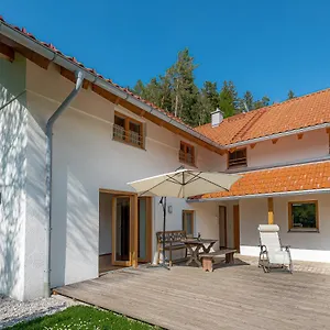  Ferienhaus Schlierachtal